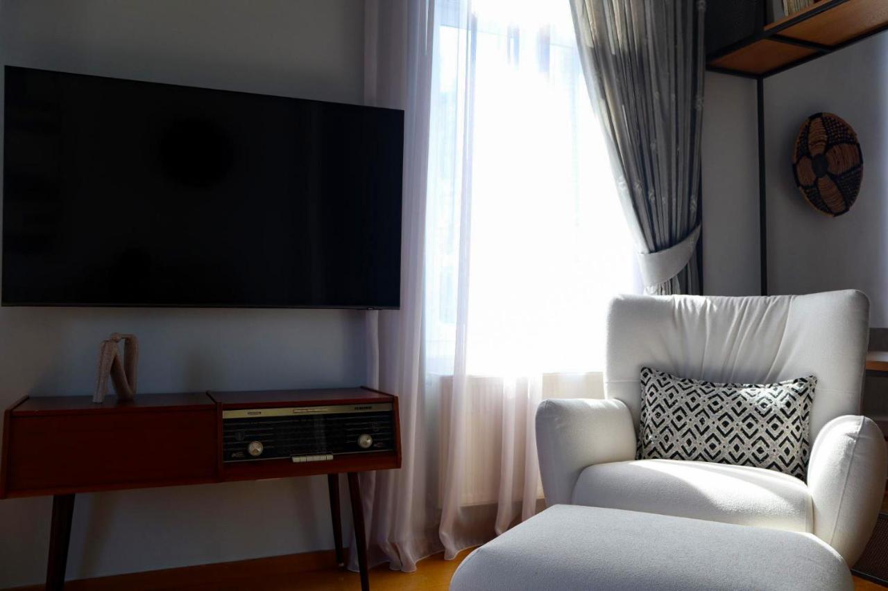 Thiseas Luxury Apartment Athènes Extérieur photo